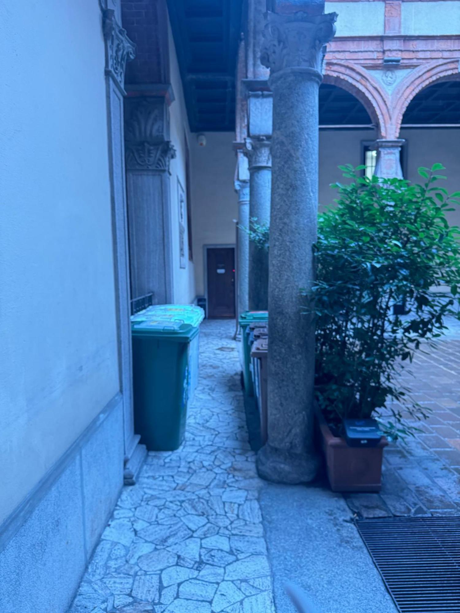 Real Duomo Palace Suite Mailand Exterior foto